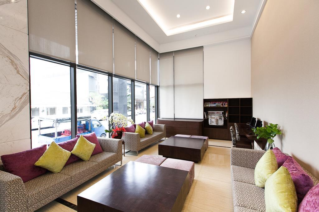 Hoya Hotel Taitung Екстер'єр фото