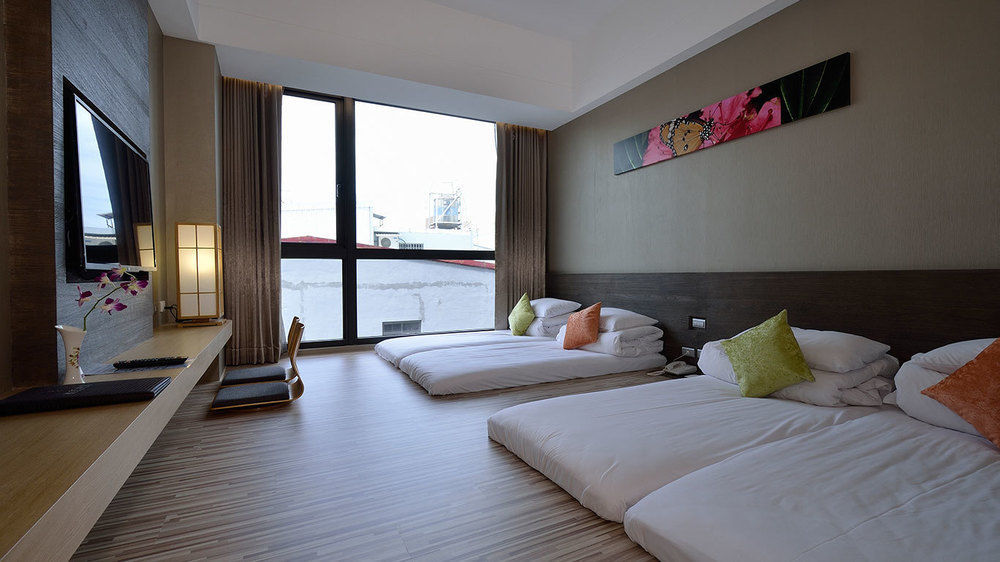 Hoya Hotel Taitung Екстер'єр фото